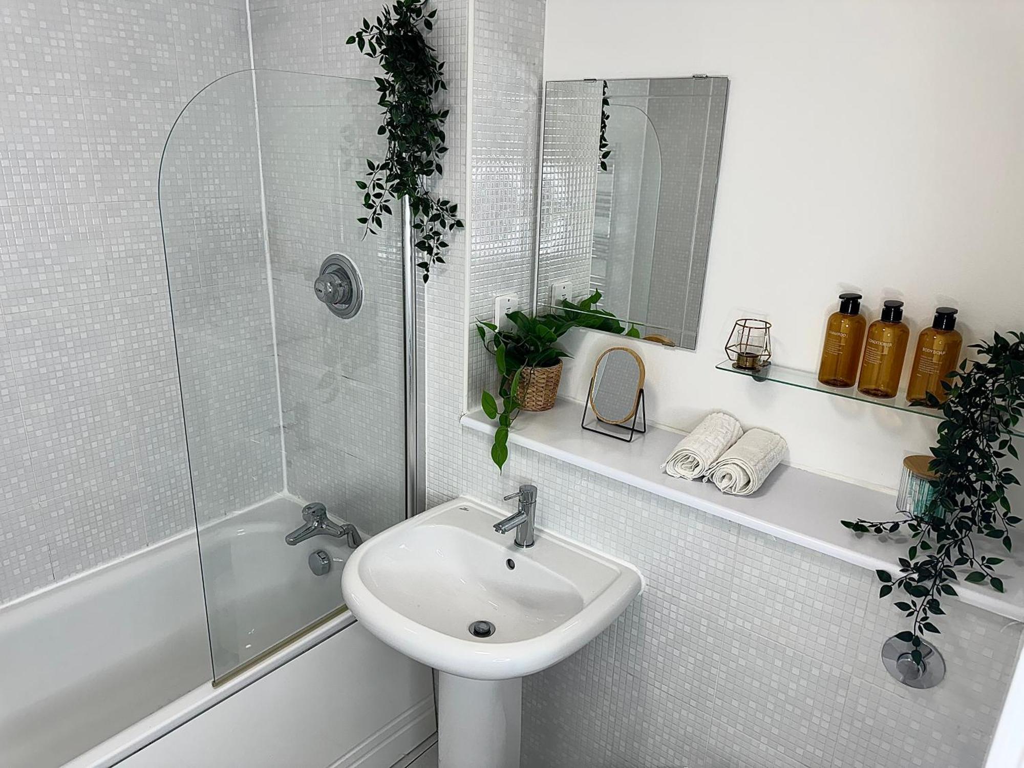 Birmingham City Centre - Centenary Plaza Luxury Apartment - Free Gym Zewnętrze zdjęcie