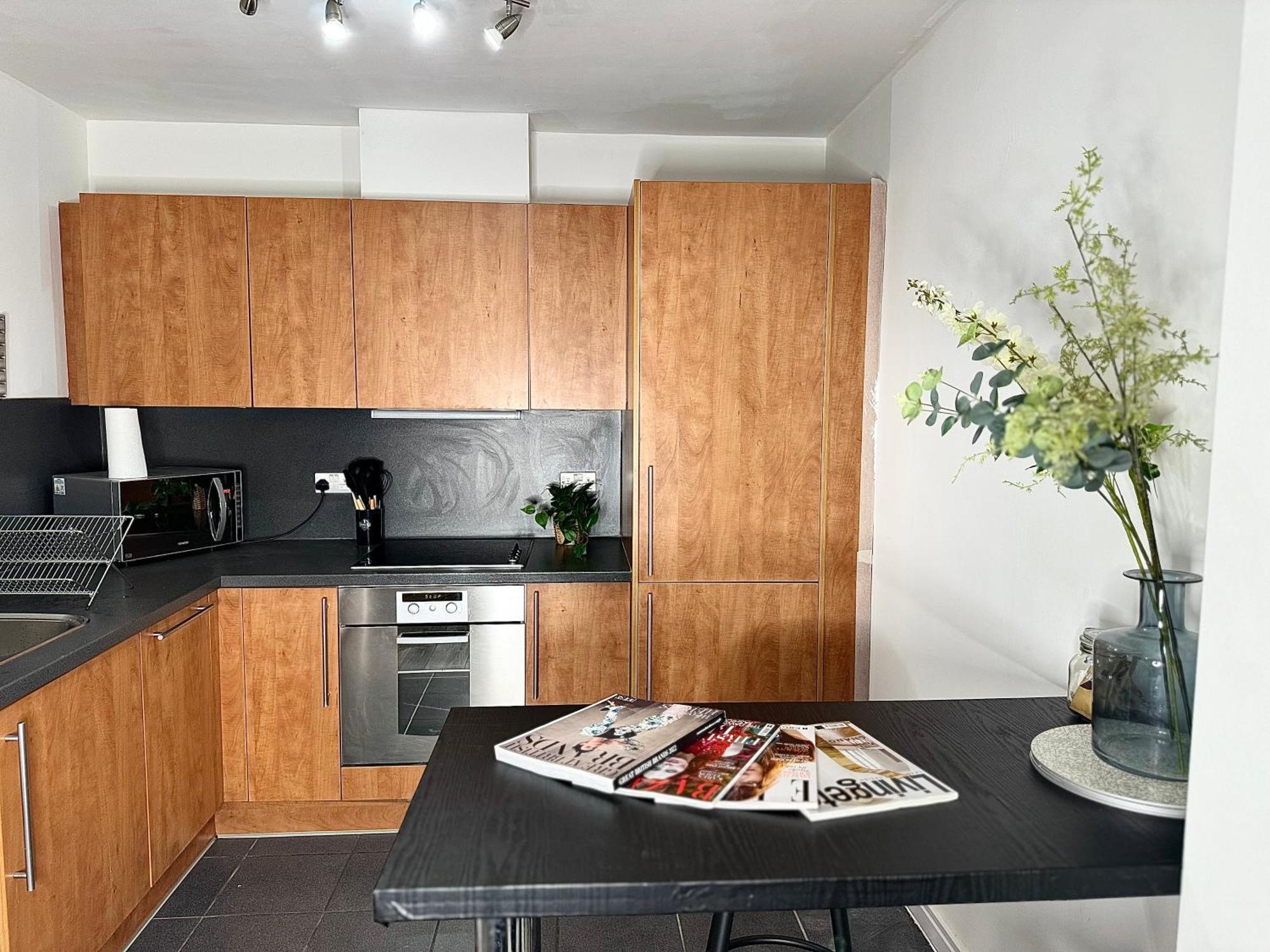Birmingham City Centre - Centenary Plaza Luxury Apartment - Free Gym Zewnętrze zdjęcie