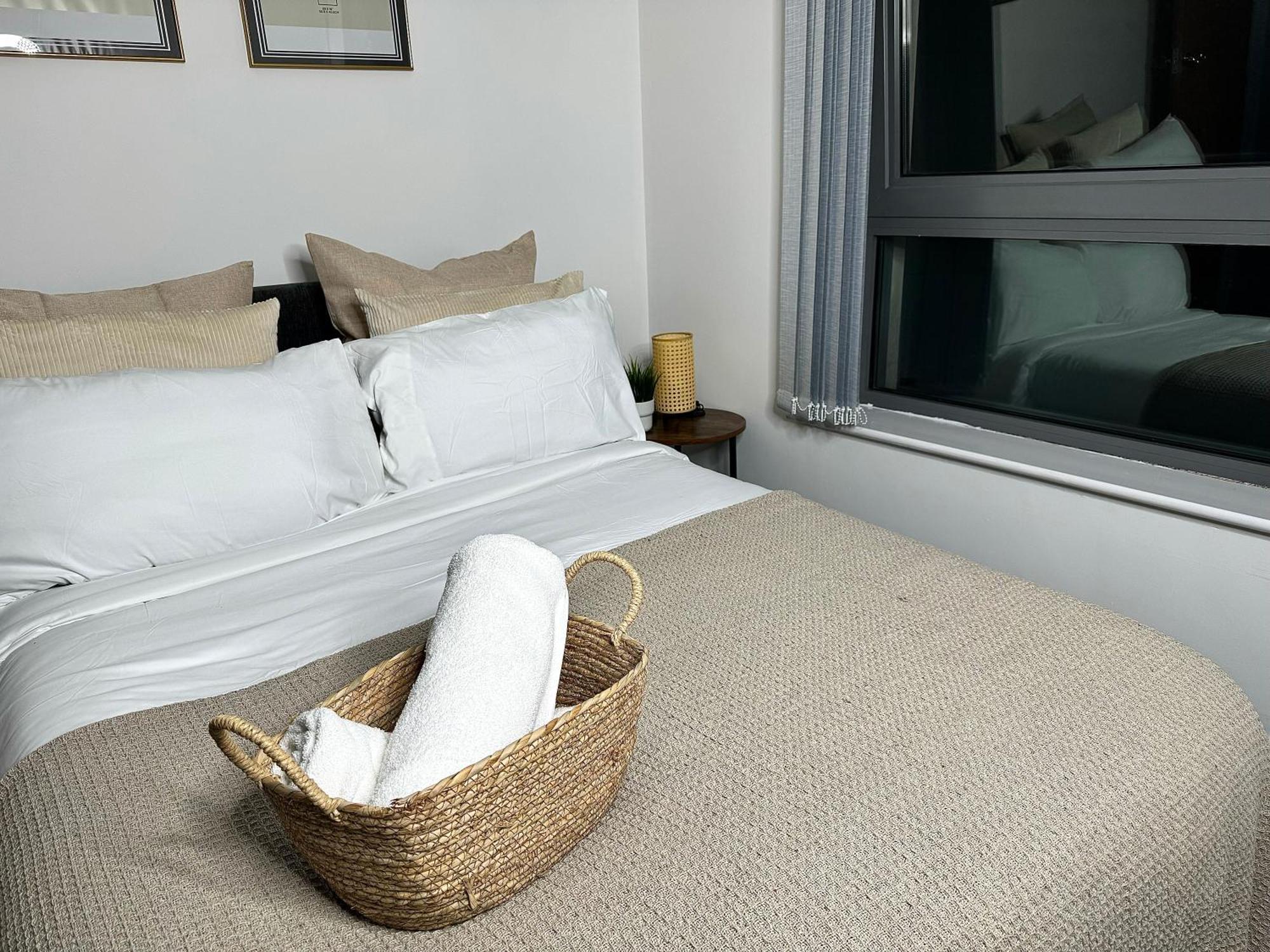 Birmingham City Centre - Centenary Plaza Luxury Apartment - Free Gym Zewnętrze zdjęcie